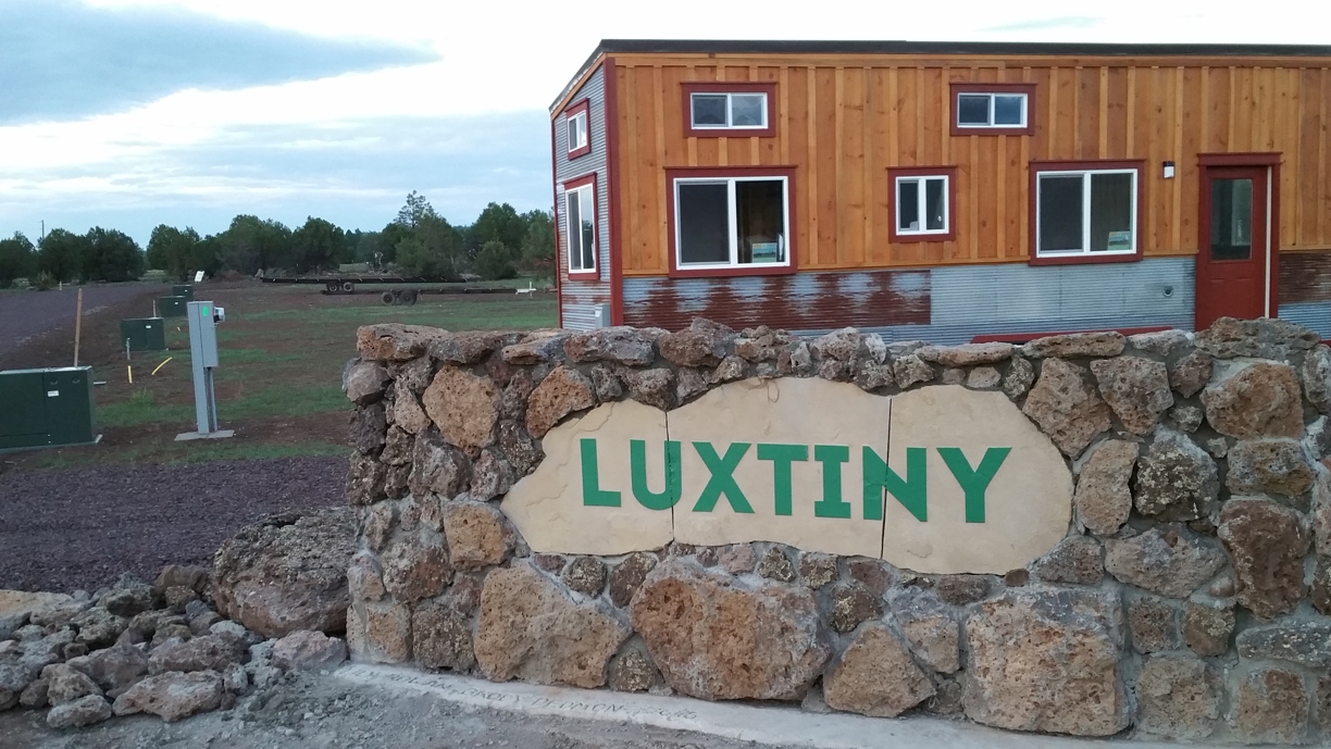 LuxTiny - Luxury Tiny Home Living - Lakeside, Arizona.